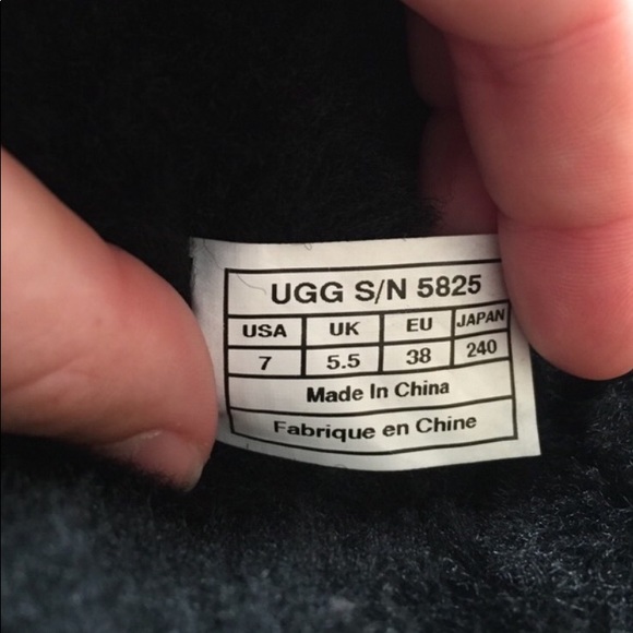 SOLD - Black Ugg boots - Picture 5 of 5